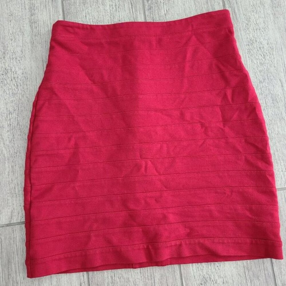 Express women's pleated red mini skirt size 00